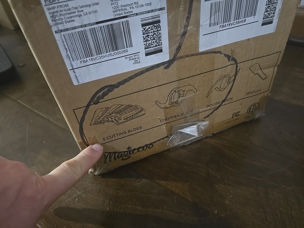 MAGICCOS Model FP408 Stainless Steel Food Processor - Missing Blades