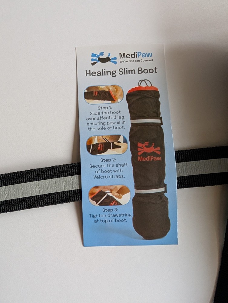 MediPaw Protective Boot Black & Red Size Medium, Excellent Condition