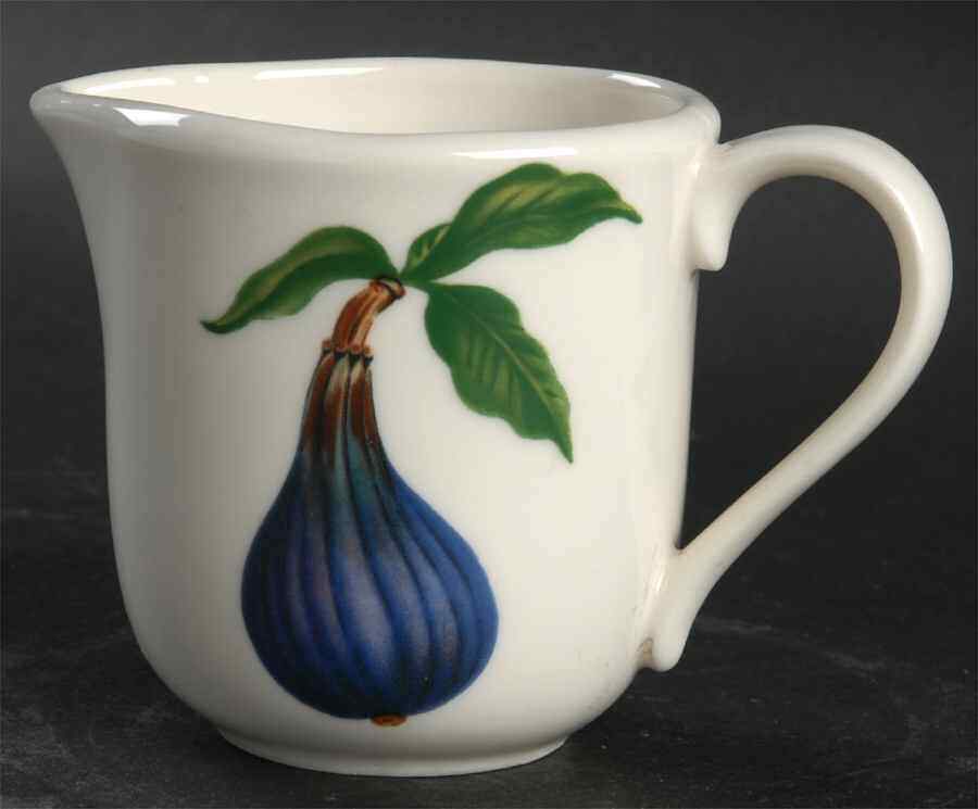 Epoch Somerville Creamer 117565