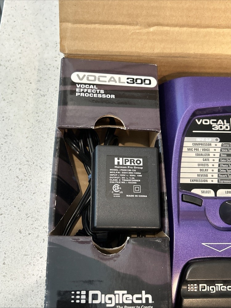 DigiTech Vocal 300 Vocal Multi-Effects Complete Box