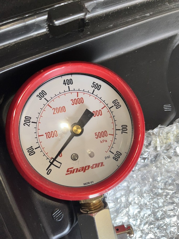 Snap-on Tools EEPD500 Diesel Compression Engine Gauge Tester