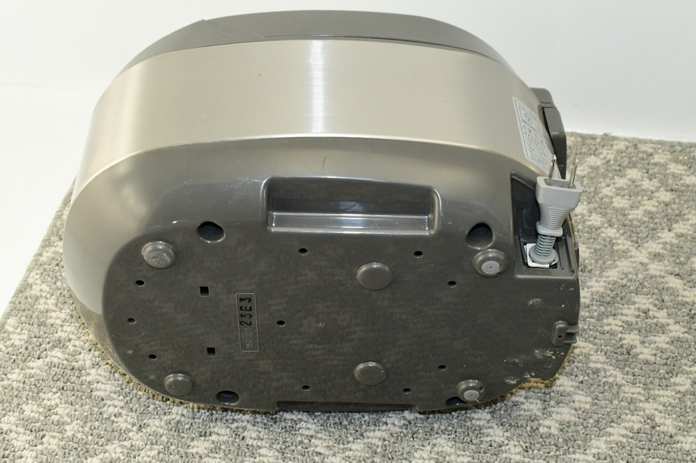 SHARP KS-S10E-S Microcomputer Spherical Cooking Method 5 Cup Capcity Rice Cooker
