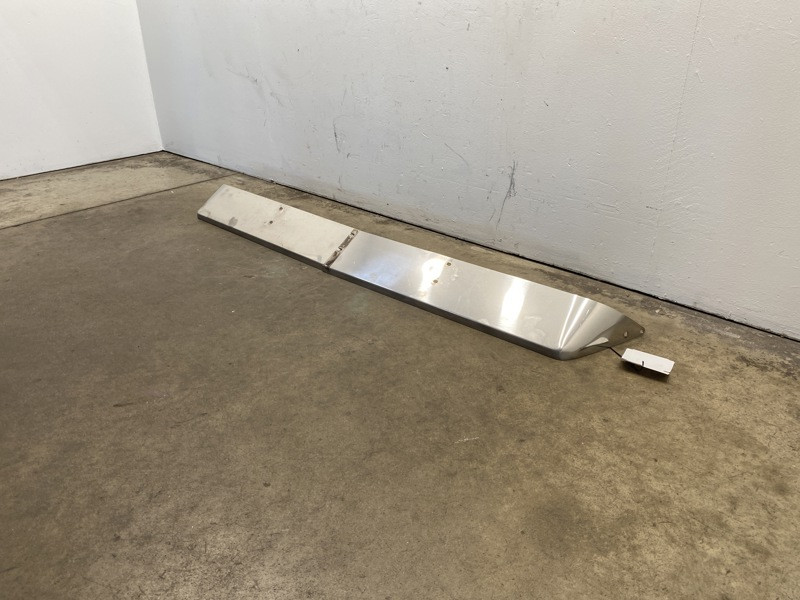 Kenworth W900L Visor (654-10784)