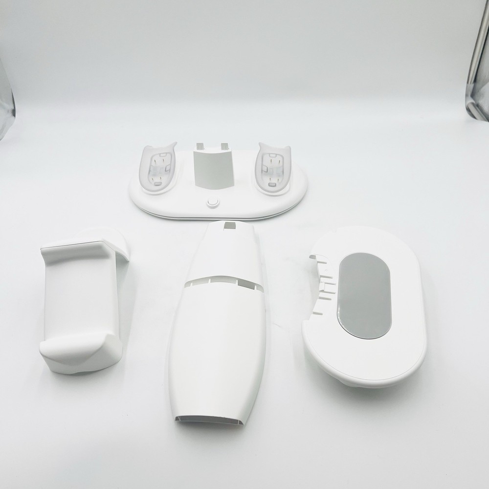 Saqico Charging Dock White USB-C for Meta Quest 2/3/3s Headset & Controllers