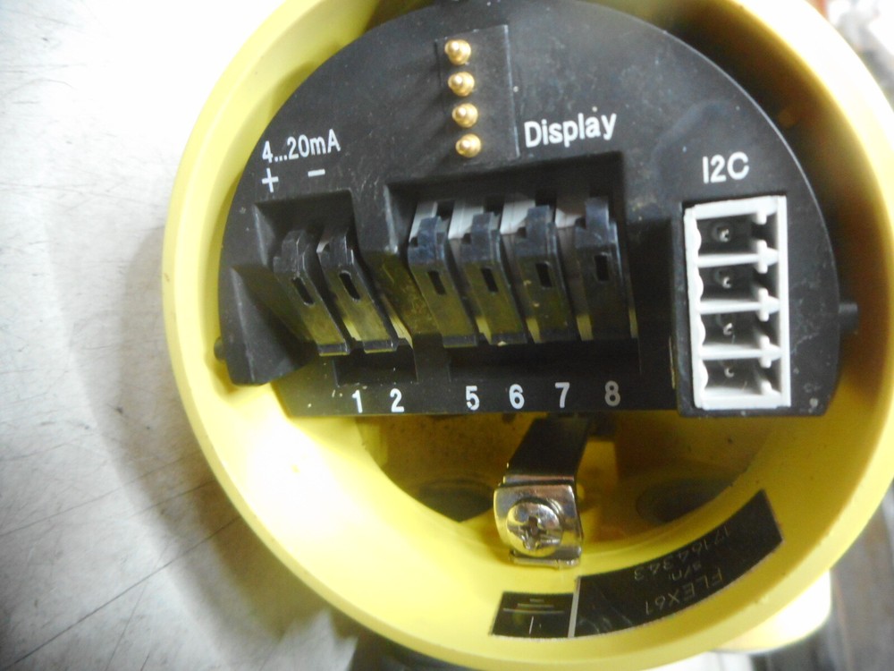 VEGA -- GUIDED MICROWAVE LEVEL SENSOR VEGAFLEX -- FX61 -- 4..20mA HART