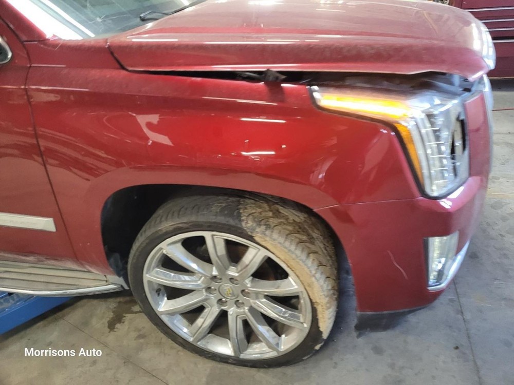 ESCALADE 2015 Air Shutter 2104375