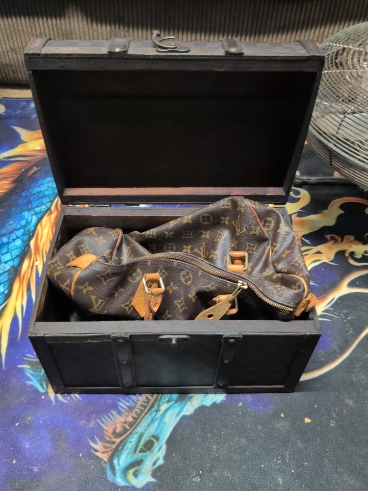 vintage louis vuitton trunk
