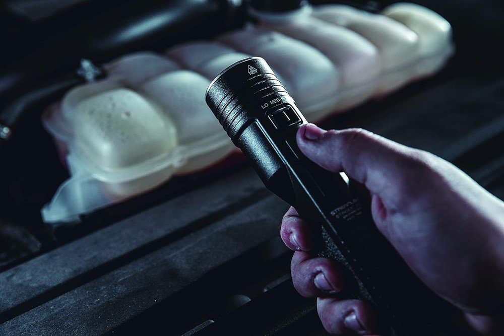 Streamlight 78100 Stinger 2020 2000 Lumens Rechargeable LED Flashlight