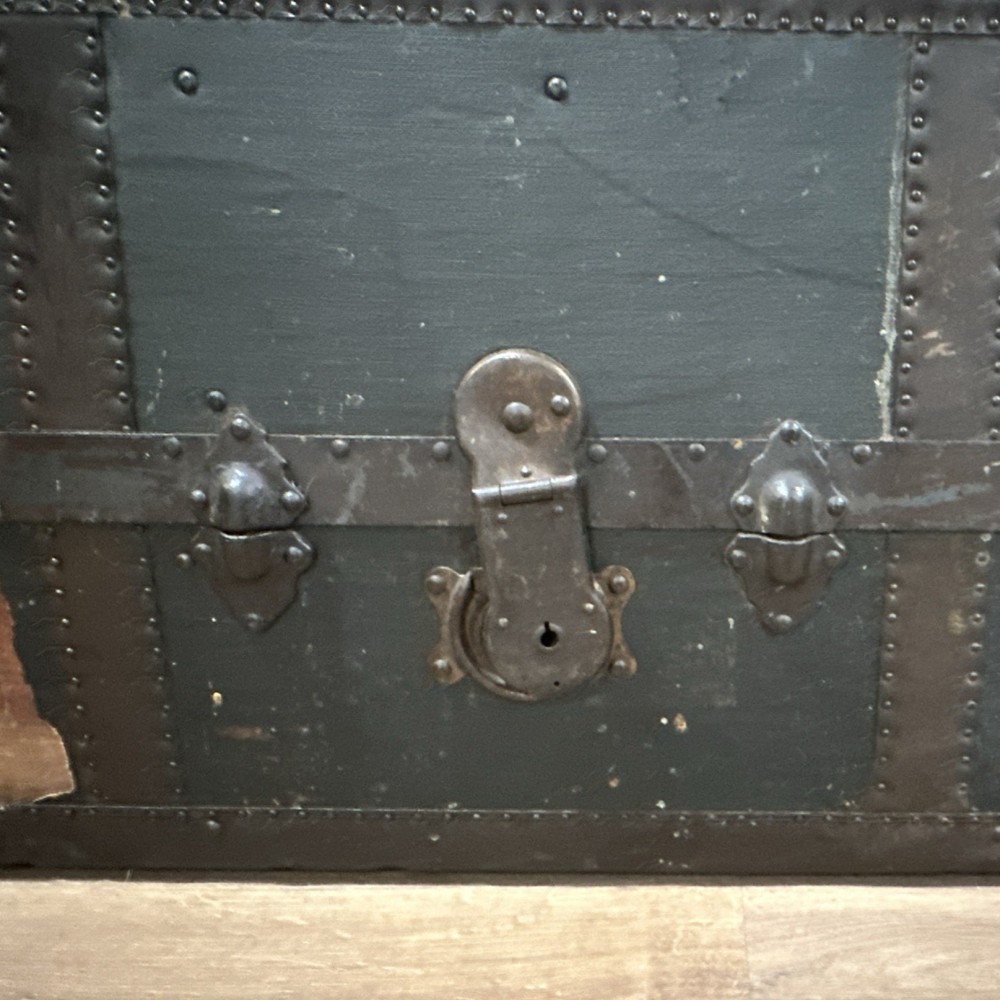 Antique Wood Metal Trunk Black Brown Lockable Rectangular Solid Hinged Chest