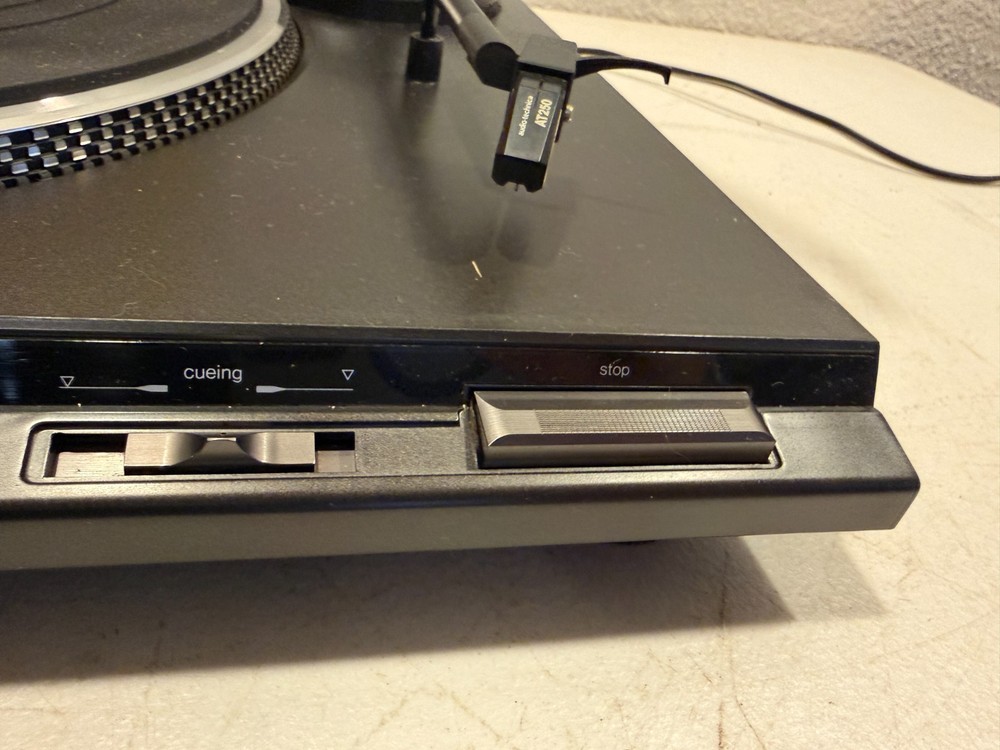 Technics SL-BD22 (k) Semi-Automatic Turntable