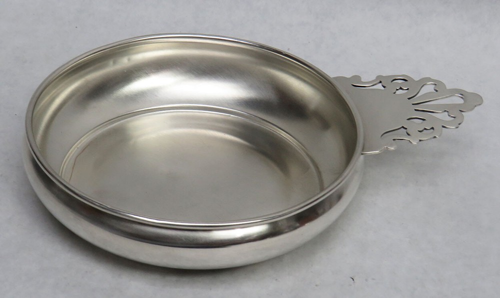 REED & BARTON STERLING SILVER CHILD POURINGER #H67