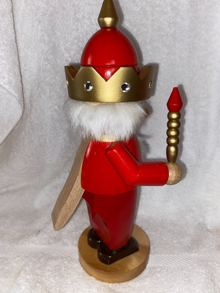 STEINBACH VOLKSKUNST Nutcracker 12” Tall
