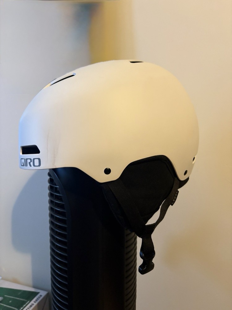 Giro Ledge Helmet White L Hard Shell Adjustable Fitting ABS Plastic