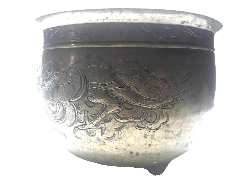 Large Qing Dynasty Bronze Temple censor with Dragons