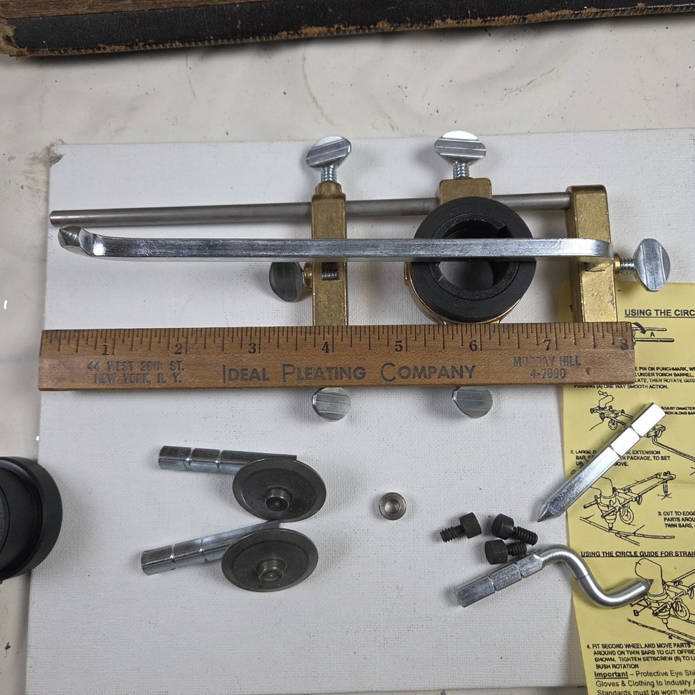 ESAB Plasma Cutting Torch Circle Guide Wheel and Instructions