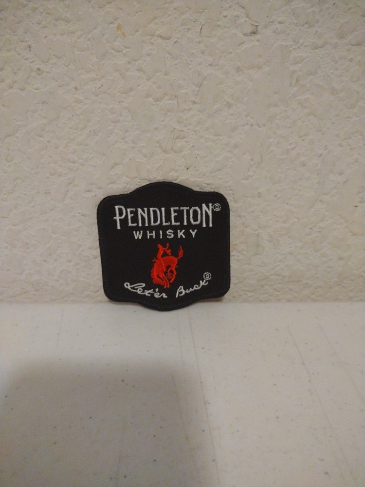 Pendleton Whisky Patch “Let’er Buck” 2.5" .       E