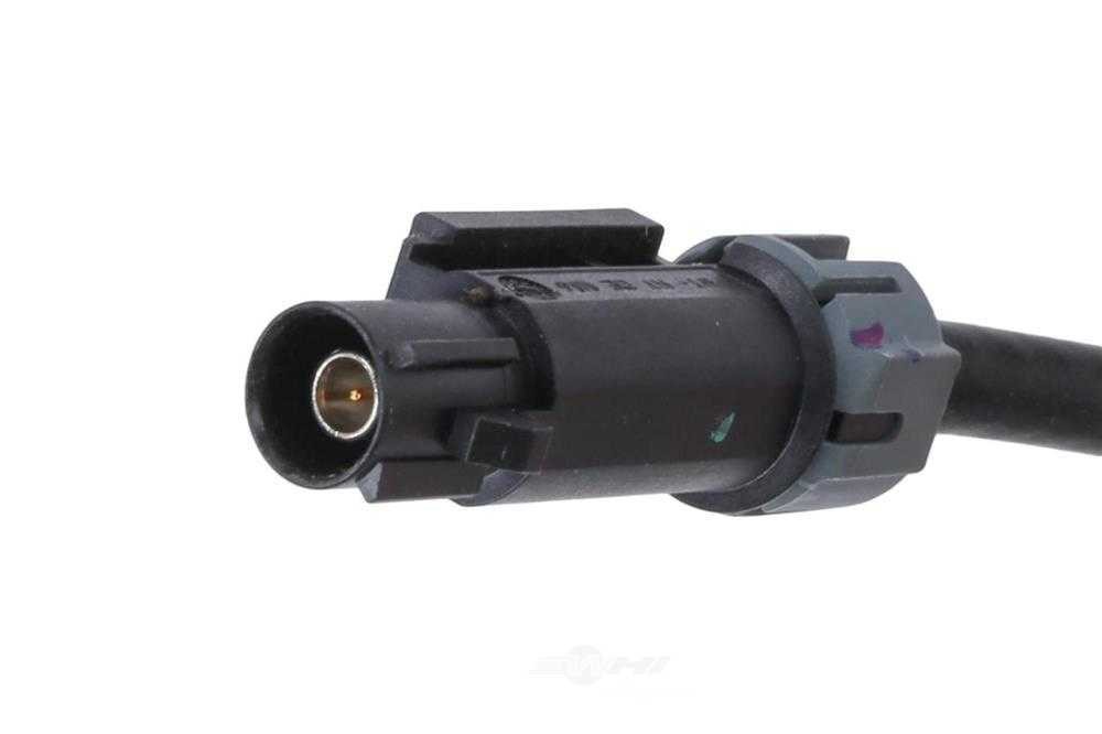 GPS Navigation System and Digital Radio Antenna Cable Kit