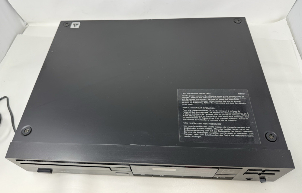 Denon DCD-1100 CD Player ~ Works ~ No Remote