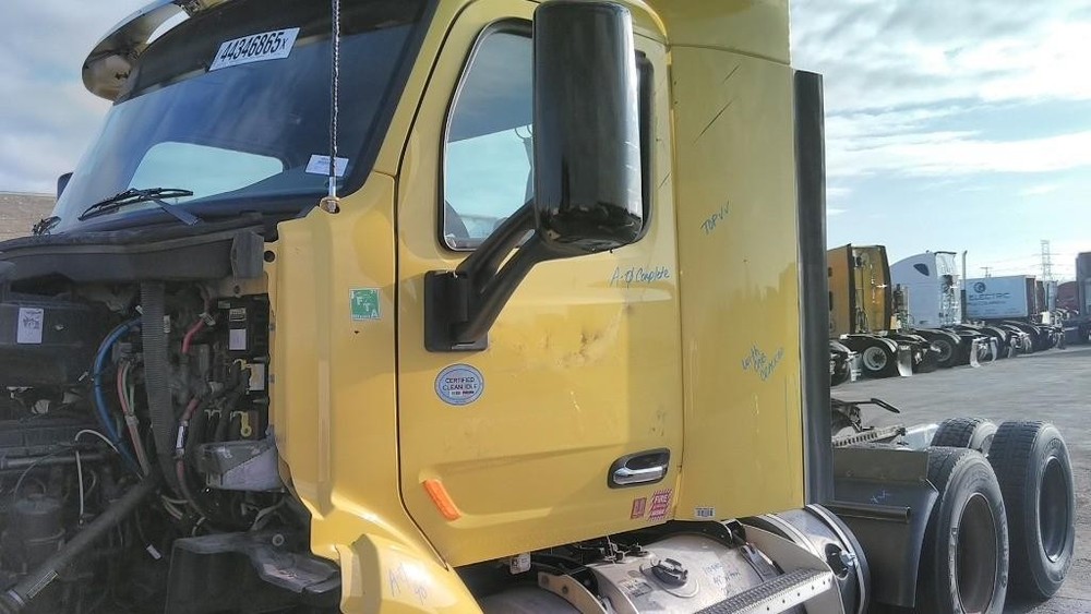 Replaces 2019 PETERBILT 579 CAB ,  OH