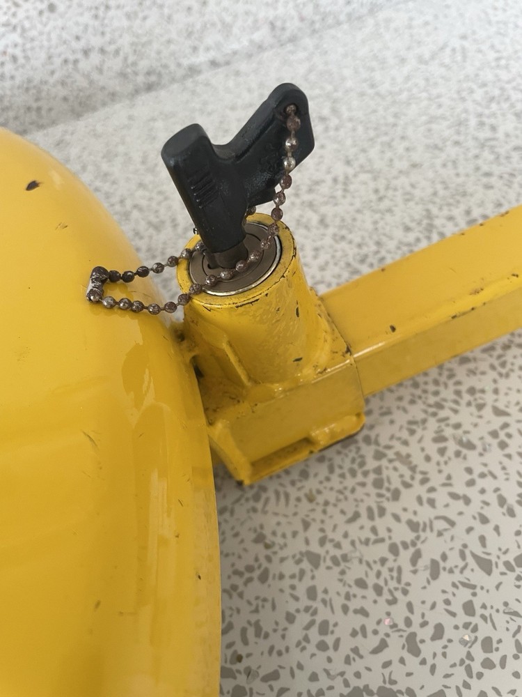 MOTO LOCK FULL FACE STEERING WHEEL LOCK CLAMP SECURITY CAR VAN