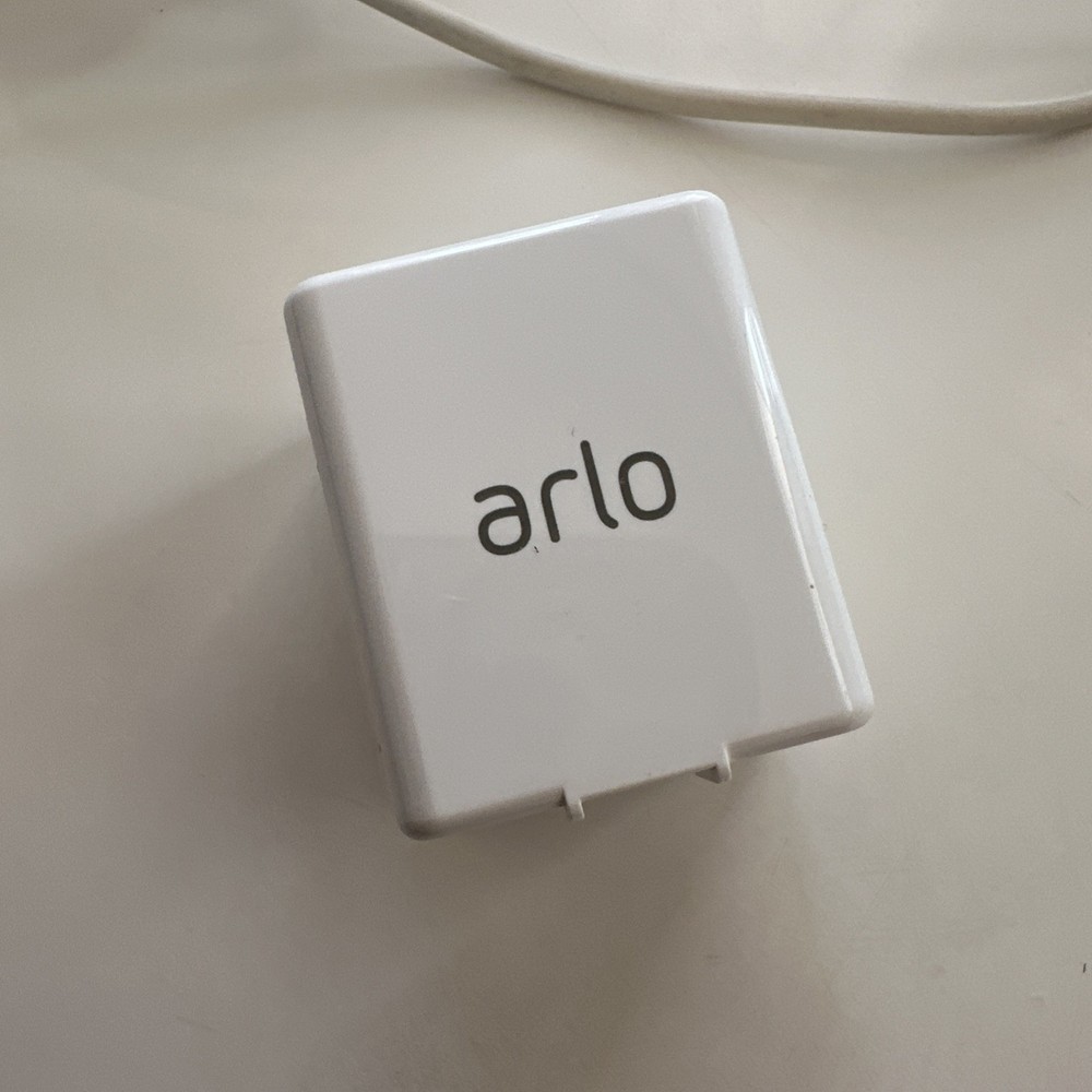 Arlo Charger With Xtra Battery