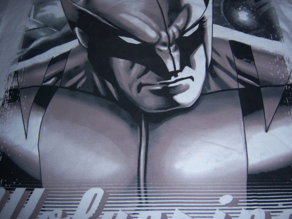 2009 licensed WOLVERINE t shirt MARVEL comics