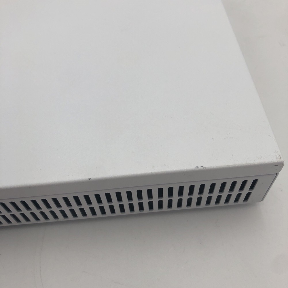Used Sophos RED 15 Rev.1 Firewall READ B
