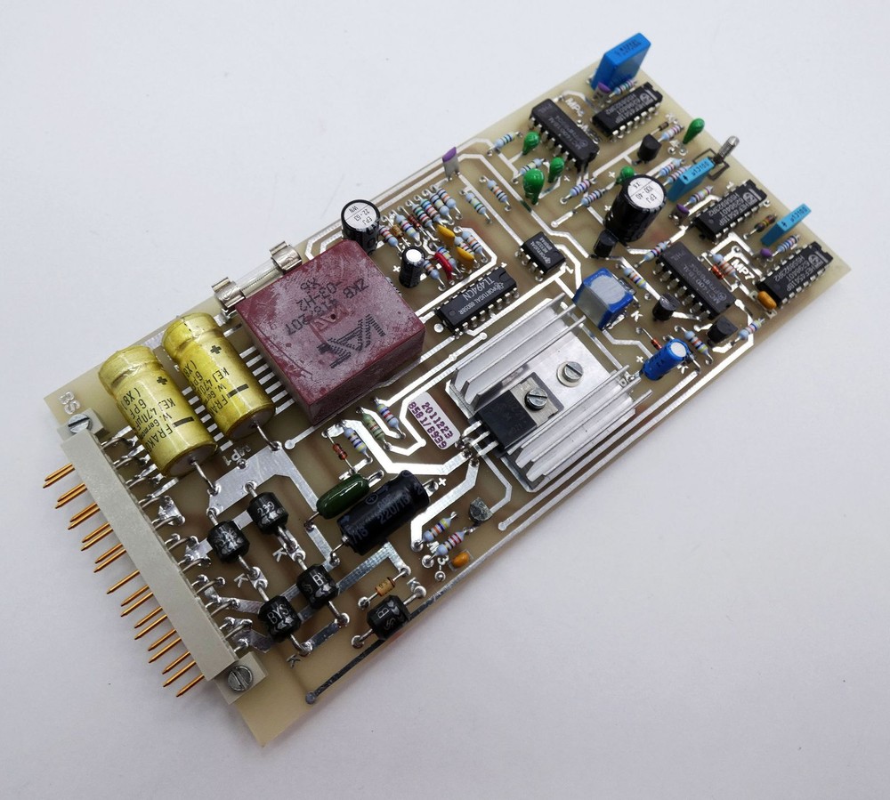 Sick Electronic 2011223 Lamp Regulator -used-