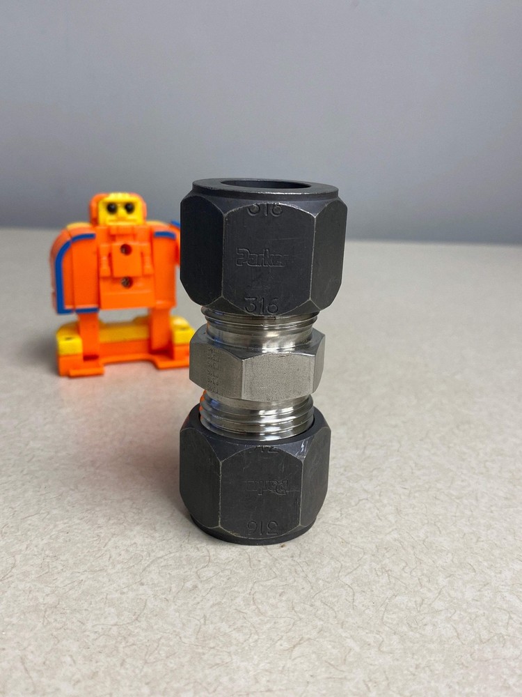 Parker 12-HBU-SS 3/4" Stainless Steel Compression Fitting (No Box)