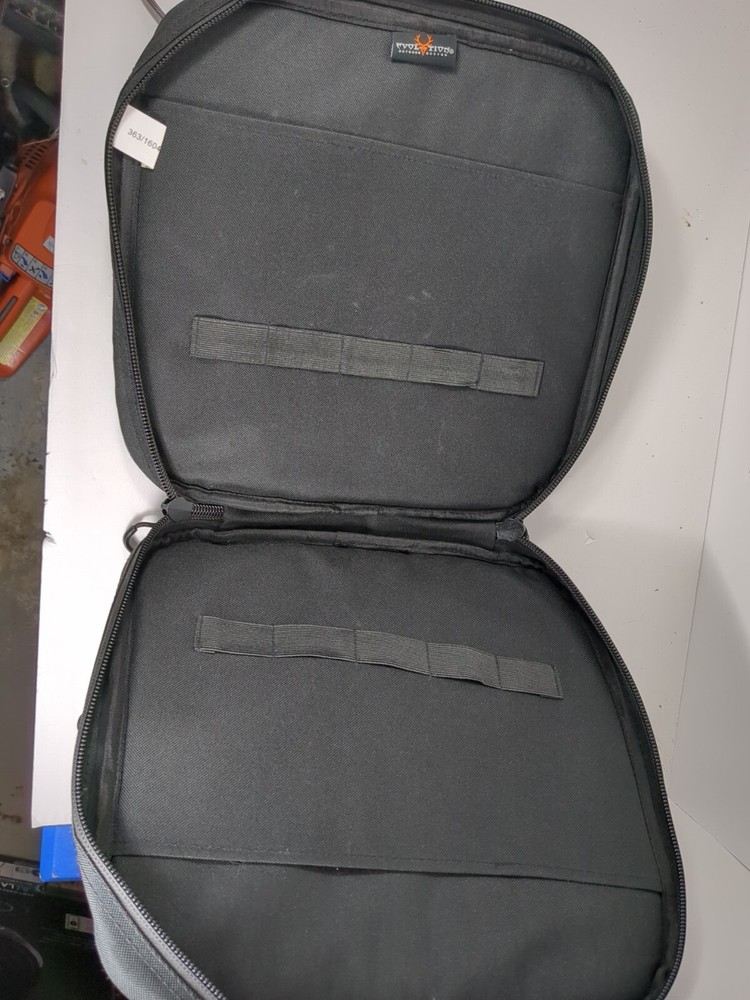 Evolution Tactical Double Pistol Bag Molle Strapping Black