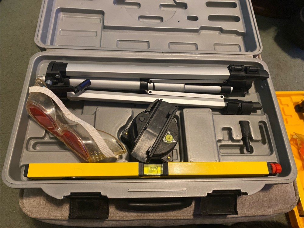 Speedway Series Tools laser level kit Free Shipping