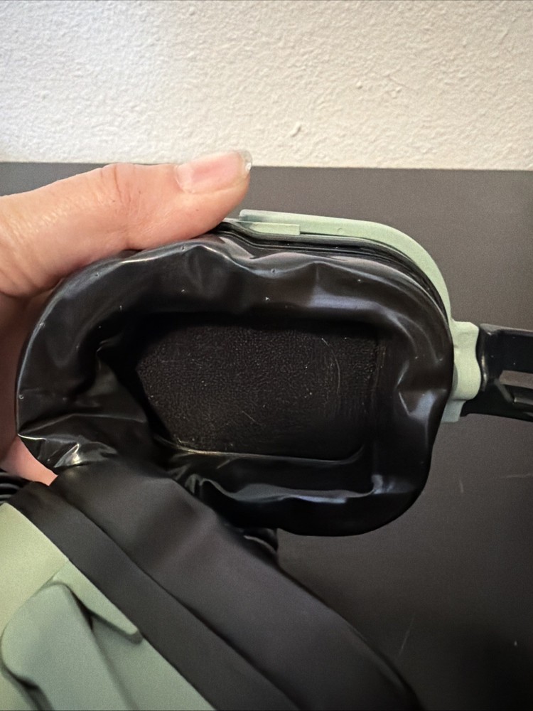 David Clark Model H20-16 Pilot Headset Untested