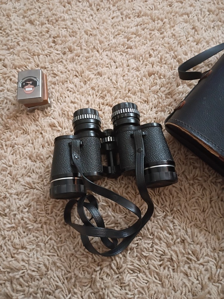 sans & streiffe binoculars with case vintage good condition