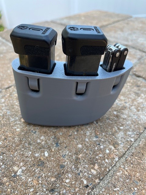 Pocket Magazine Holder
