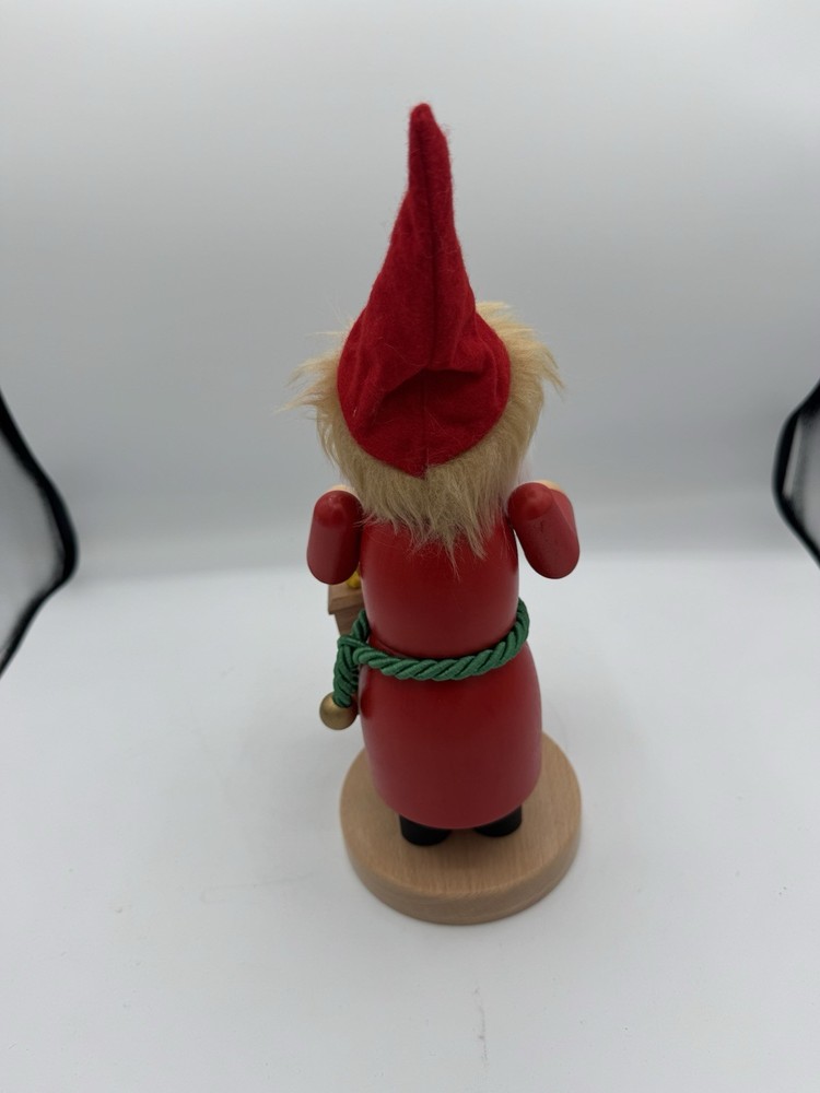 Steinbach Smoker With Music Box