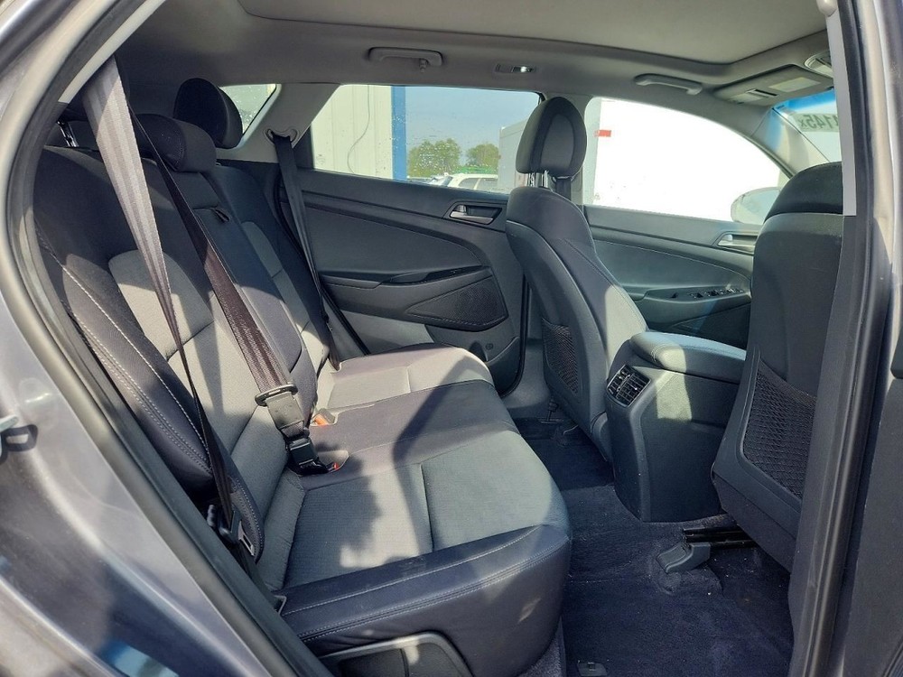 TUCSON 2018 Glove Box 4970464