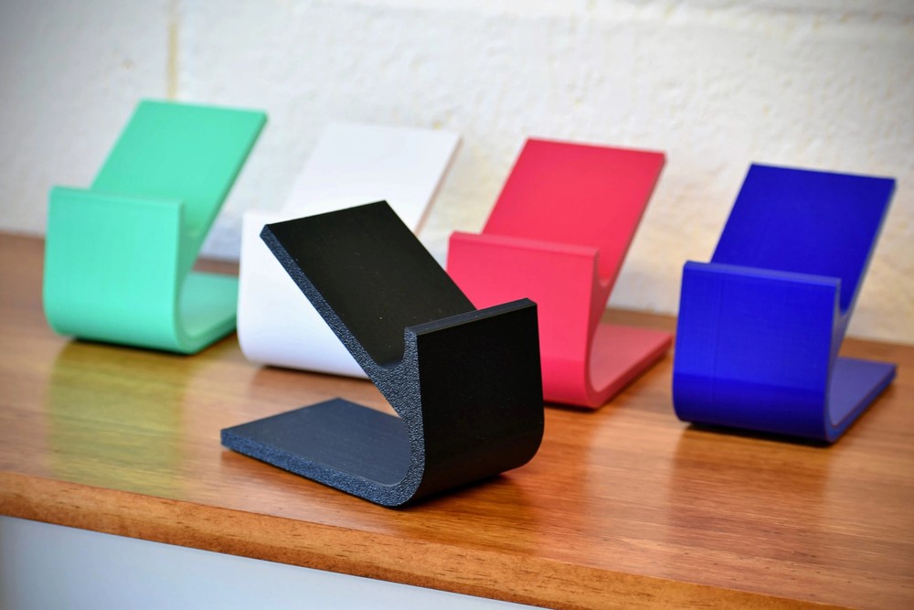 The (Almost) Universal Controller Stand - 3D Printed