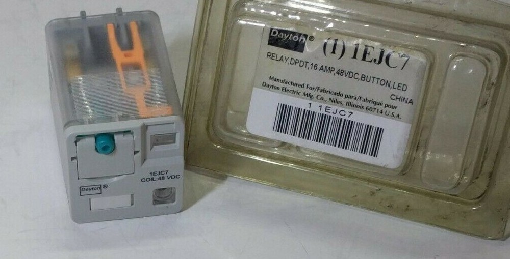 DAYTON 16A 48VDC Coil Relay - DPDT - 8 Pin (Tab) - Square Base (C)  - LED -