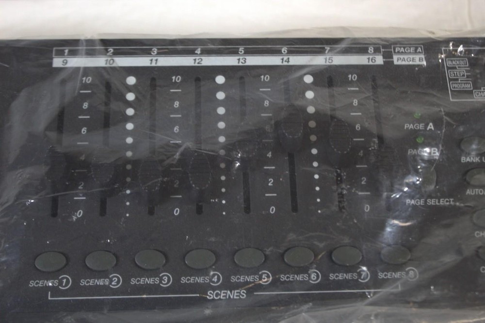 Stellar Labs DMX-192 192 Channel Programmable DMX lighting controller