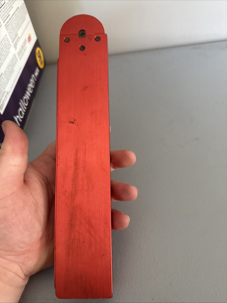 Cen-Tech Digital Protractor