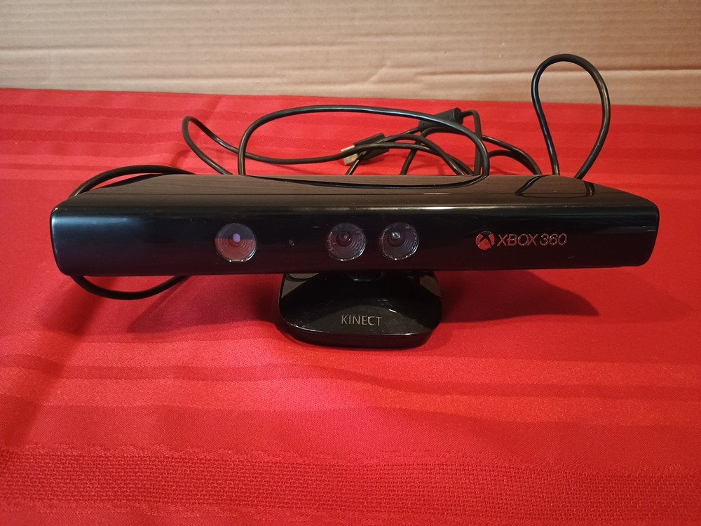 Microsoft Kinect Sensor Bar for Xbox 360 1473 Tested