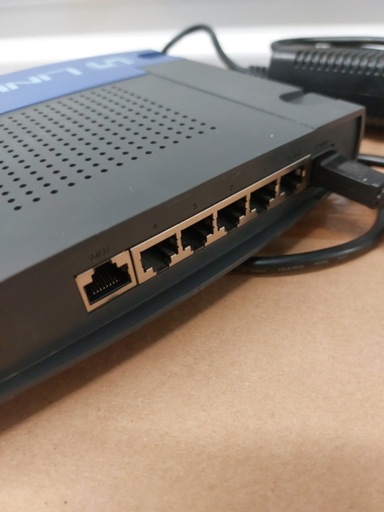 Linksys by CISCO BEFSR41 ETHERFAST Cable/DSL Router with 4-Port 1 Reset Switch