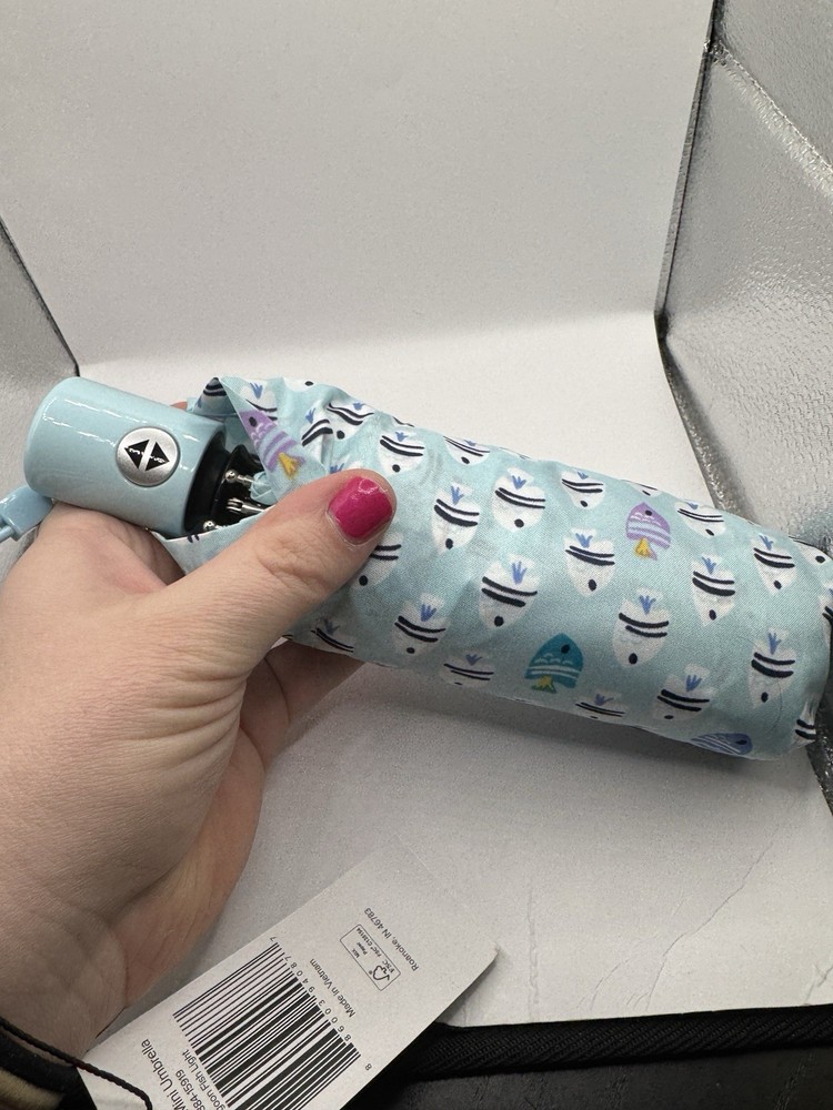 Vera Bradley LAGOON FISH LIGHT Mini Umbrella Auto open/close *Gift idea