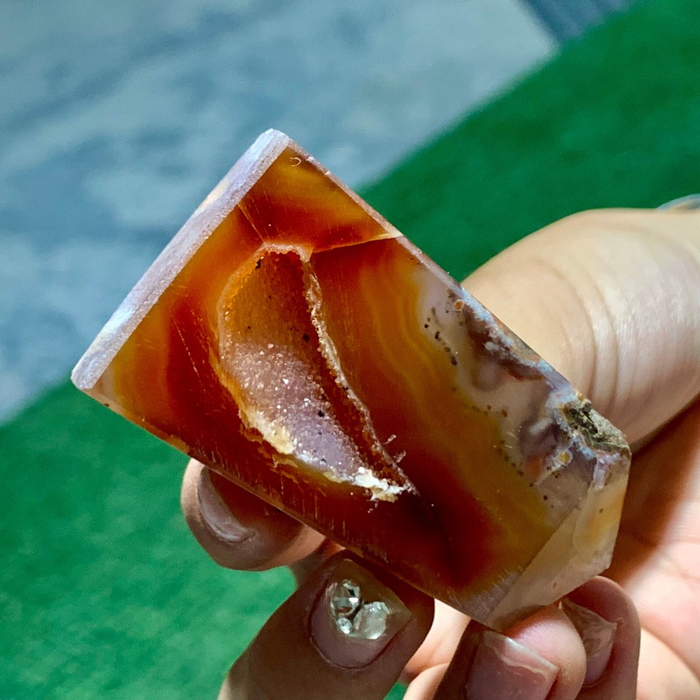 49GNatural agate red square pointed stele healing specimen