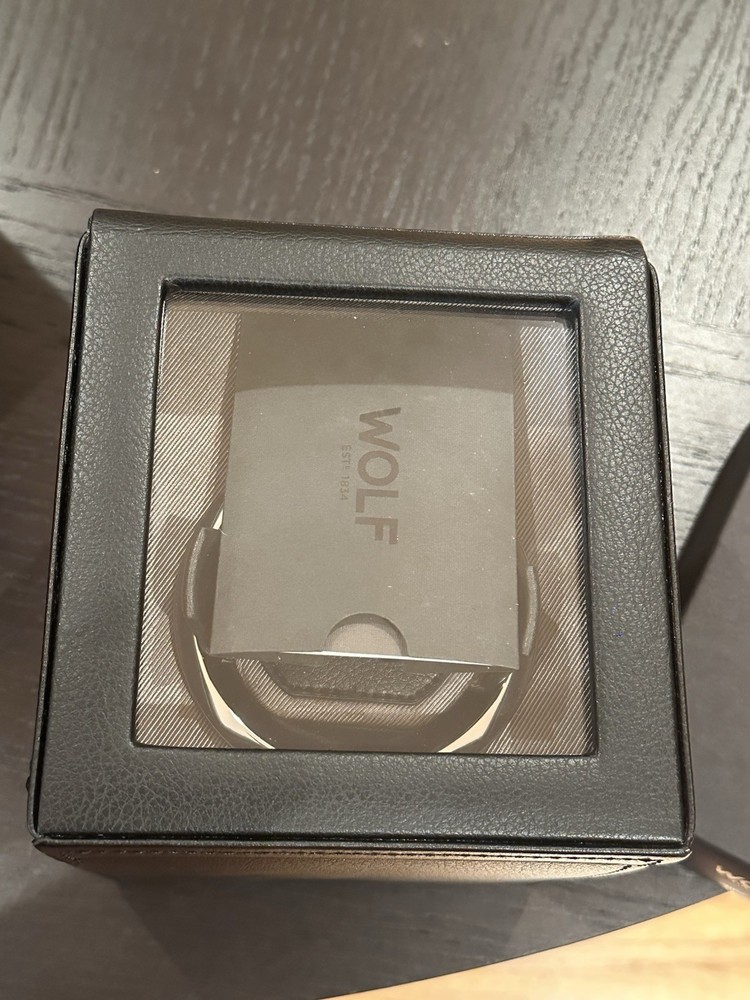 WOLF Watch Winder