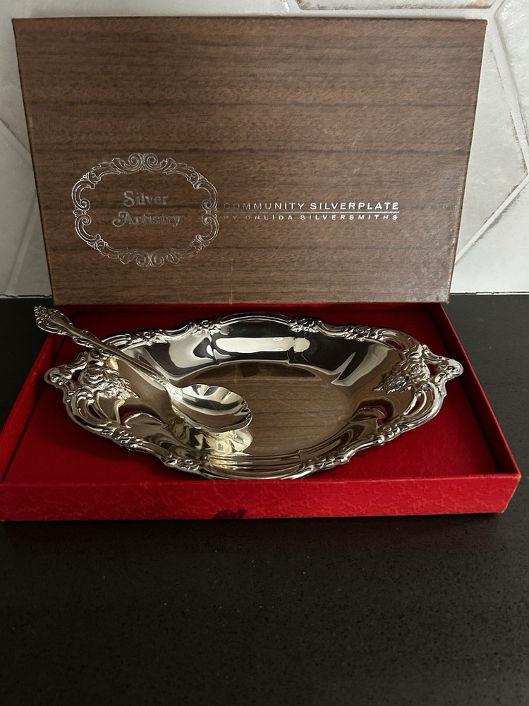 Silver Artistry Dish And Olive Spoon