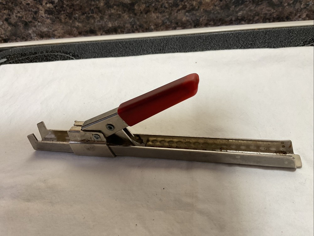 Vinage Swing -A- Way Jar Opener Red Handle