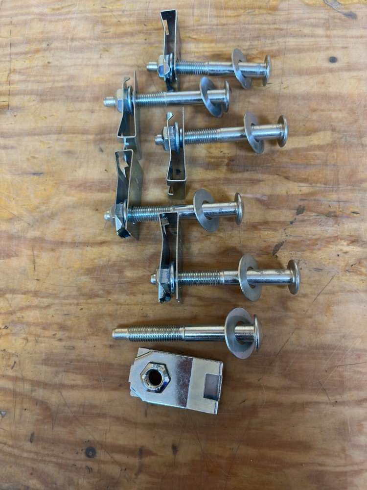 Truck Bed Mounting Hardware Dorman 924-313