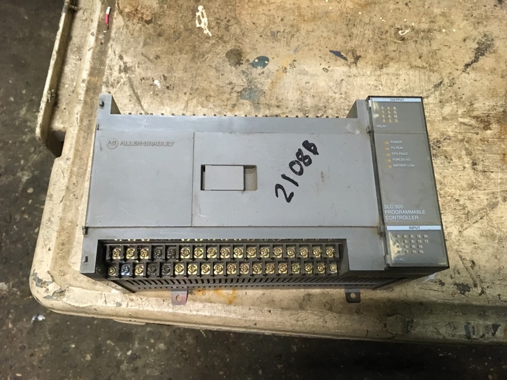 Allen-Bradley SLC 500 Programmable Controller, 1747-L30A, processor unit 30 I/O