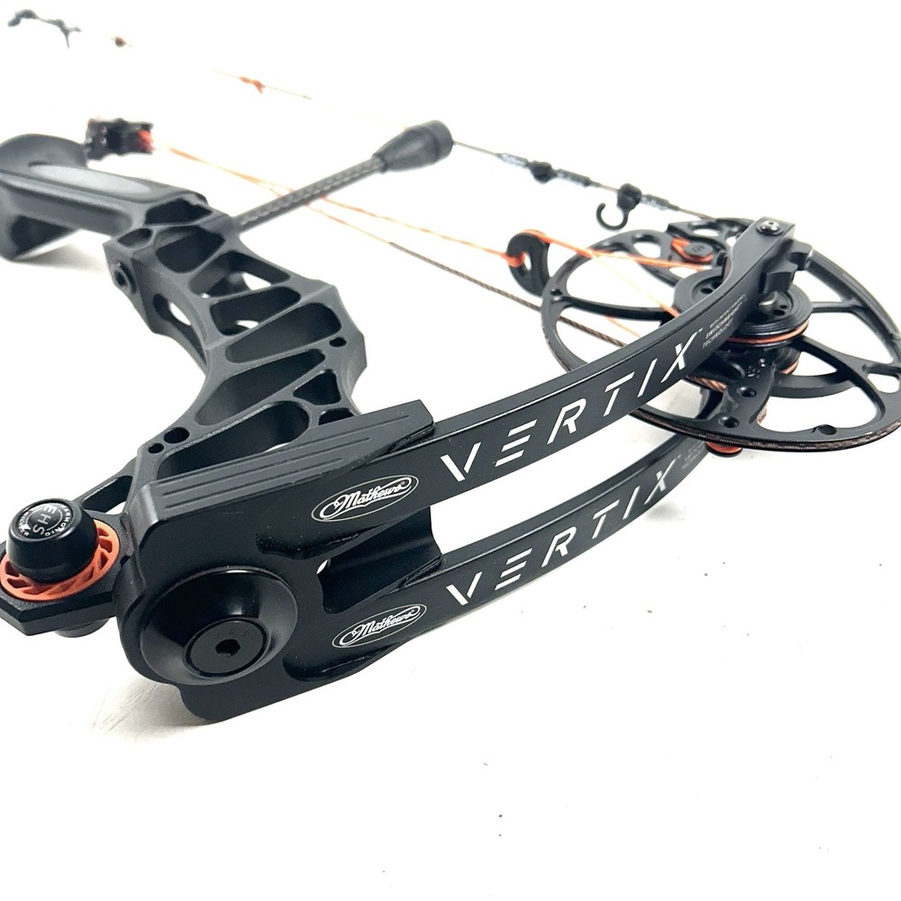 Mathews Vertix Bow RH 27" / 70lbs. - Black